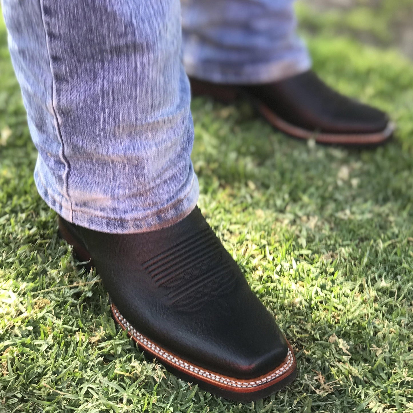 Botas Vaqueras HANK BLACK PREMIUM EDITION - Justin Boots México